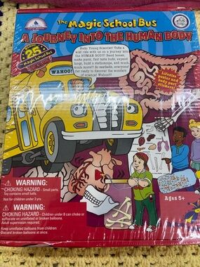 Scholastic magic school bus journey into the human body activity box-new
